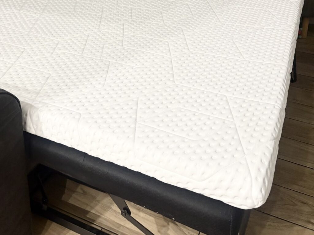 surmatelas Emma Original Pro sur canapé convertible