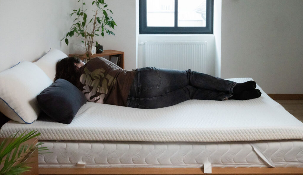 surmatelas nyte Air - personne allongée