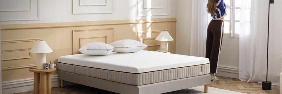 Matelas Mello dans une chambre lumineuse